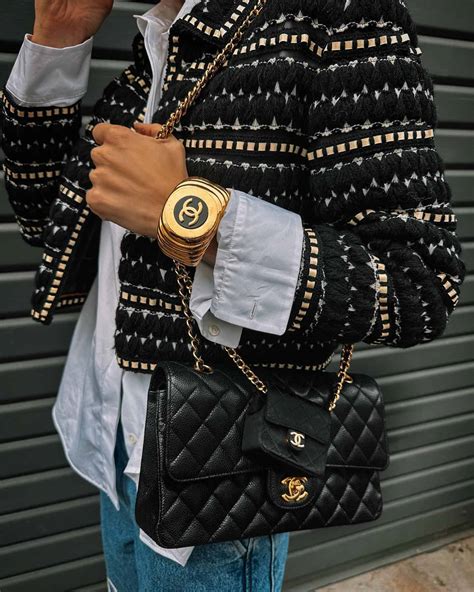 chanel bag chanel paris logo|where to buy chanel bag.